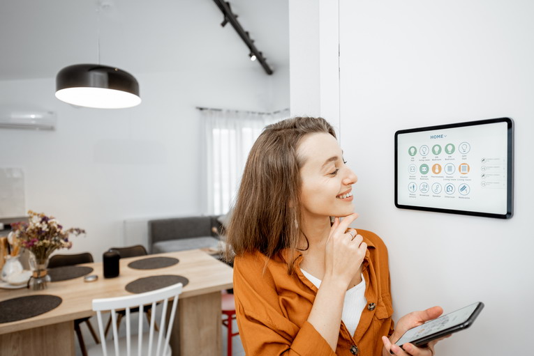 Risparmio energetico con la smart home: vantaggi ed efficienza