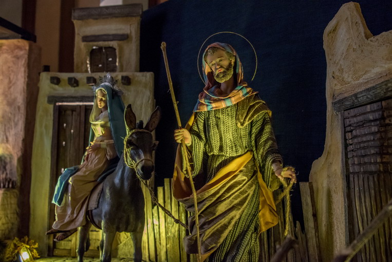 Idee per un presepe moderno e minimalista