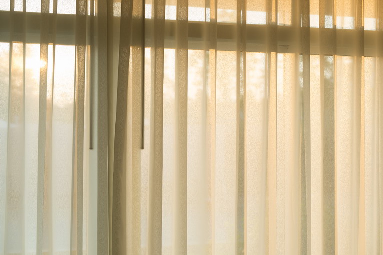 Tende a pannello: modernità e praticità per la casa