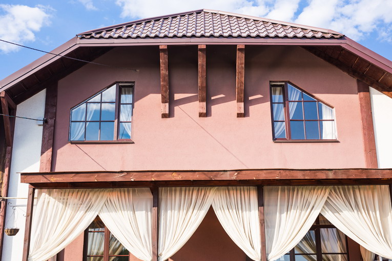 Tende esterne: protezione e design per terrazzi e balconi