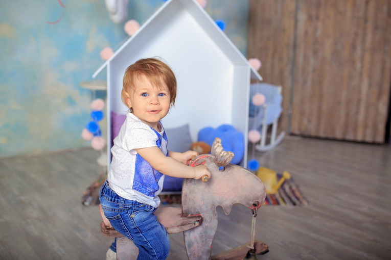 Perché acquistare un letto a capanna per la cameretta del nostro bambino