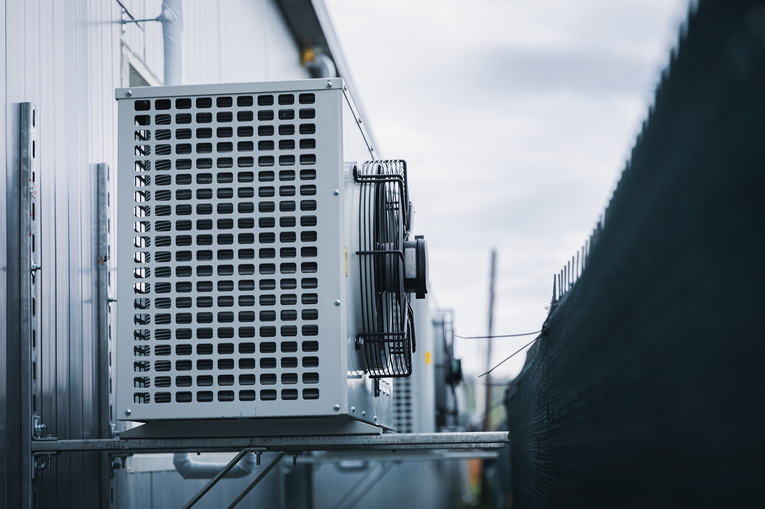 Quanto consuma un climatizzatore in estate?