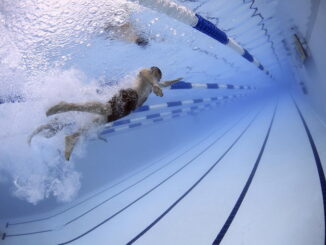 Come richiedere i permessi per costruire una piscina in giardino